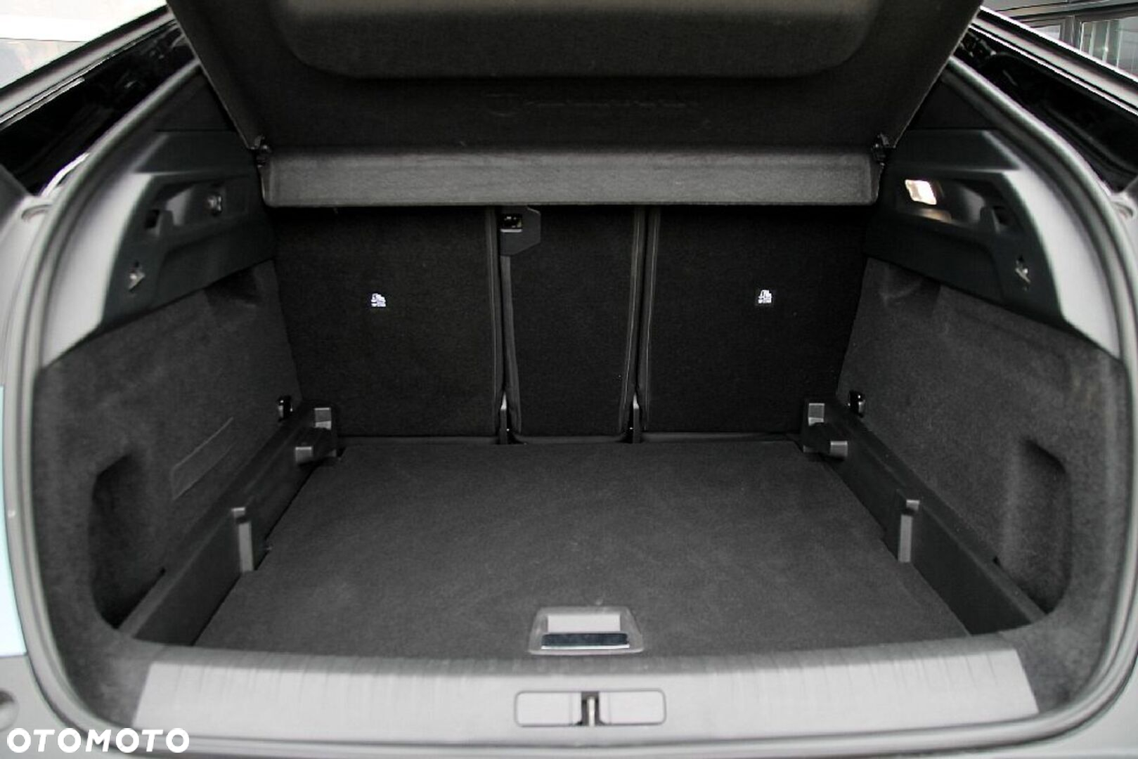 Peugeot 3008 1.2 PureTech mHEV GT S&S e-DCS6 - 34