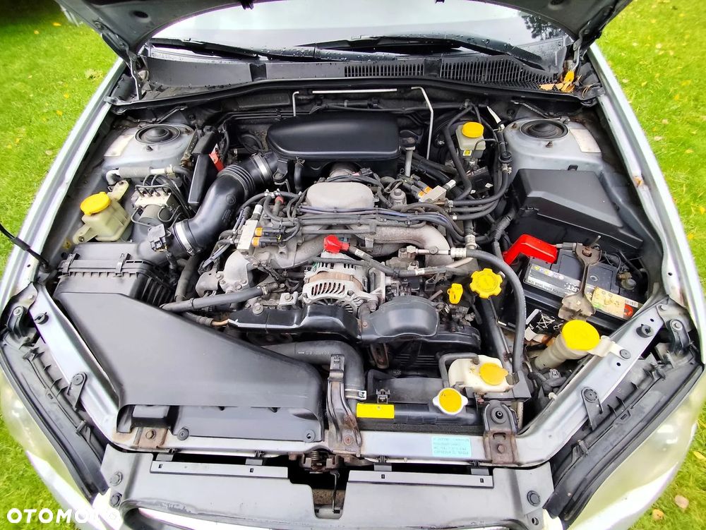 Subaru Legacy SW 2.5i AT - 15