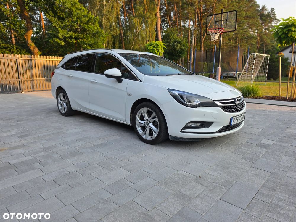 Opel Astra 1.6 CDTI 120 Lat S&S - 2