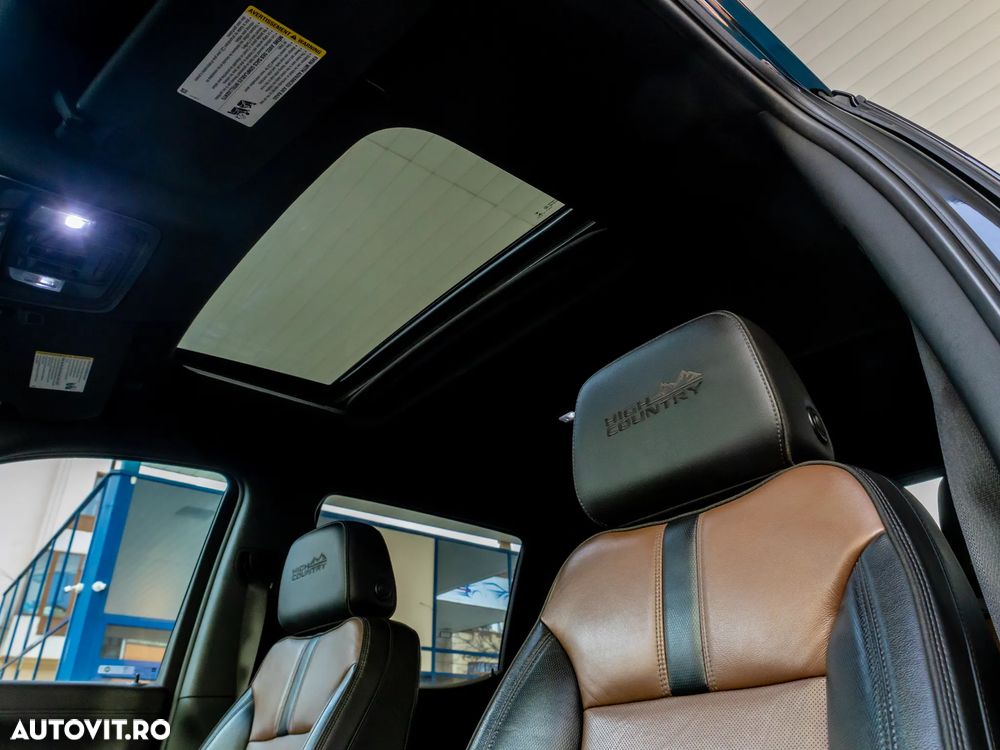 Chevrolet Silverado - 40