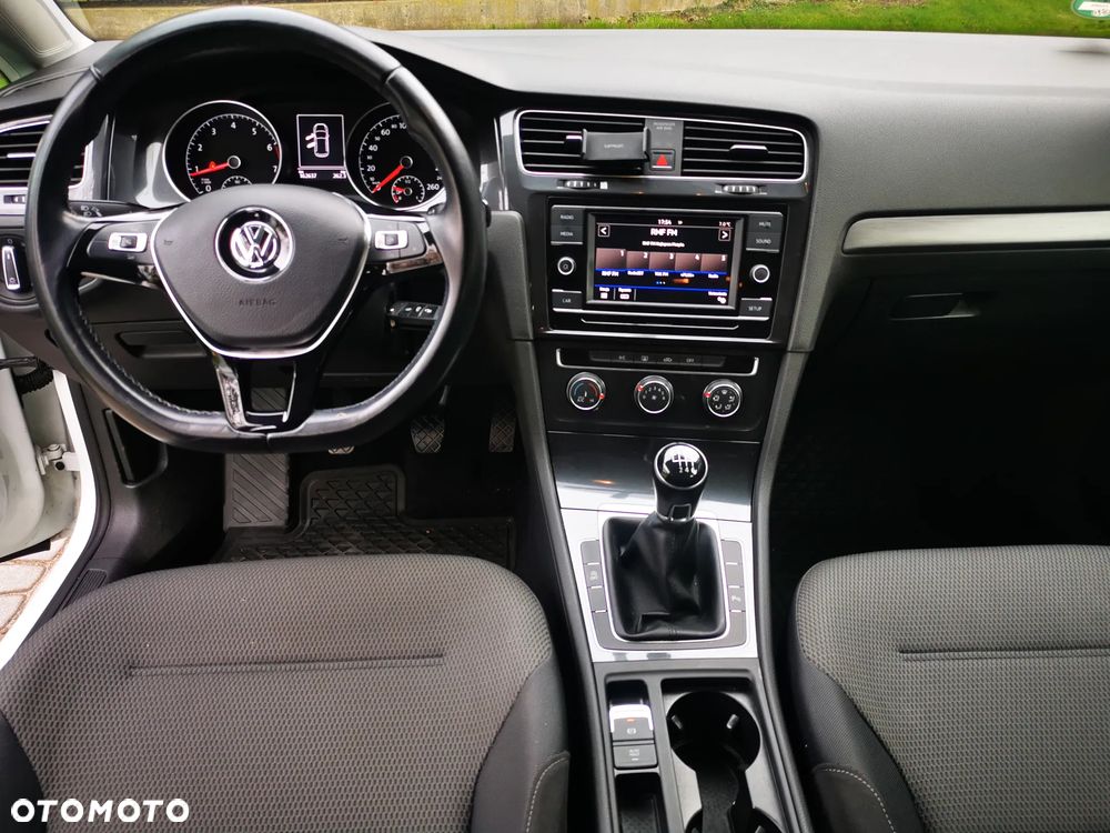 Volkswagen Golf 1.4 TSI (BlueMotion Technology) Comfortline - 25