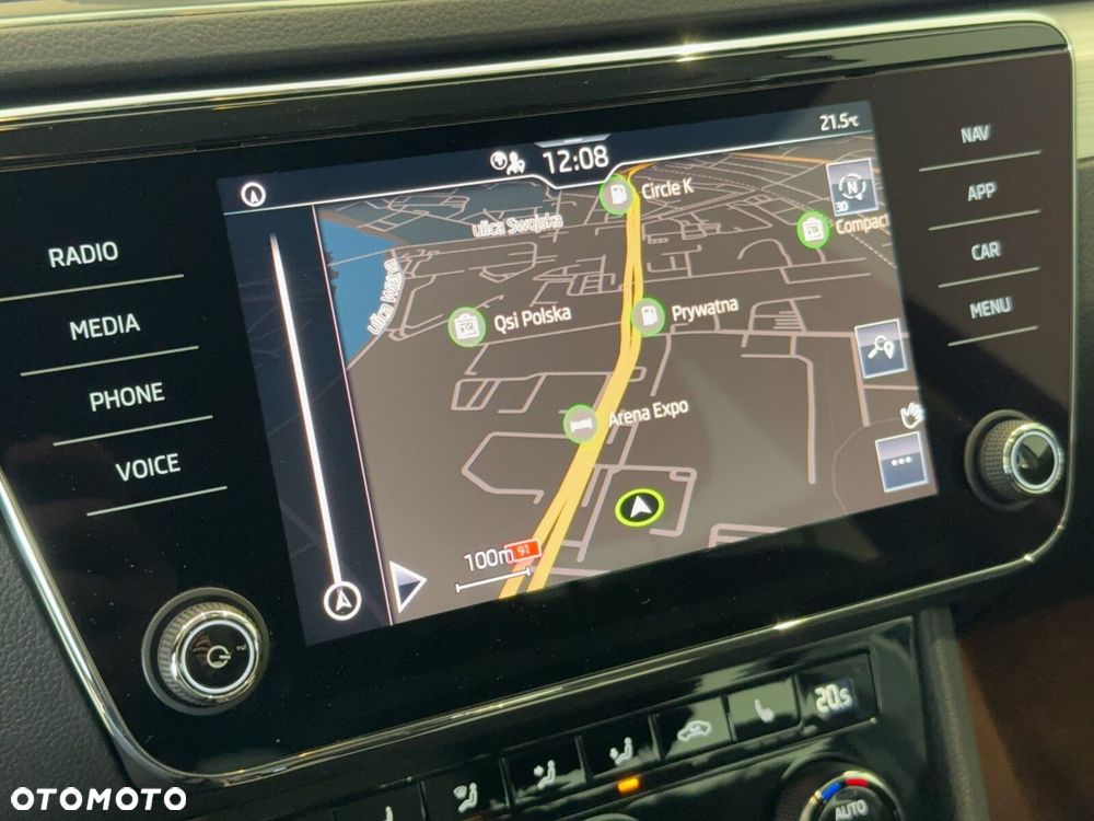 Skoda Superb 2.0 TSI Ambition DSG - 30