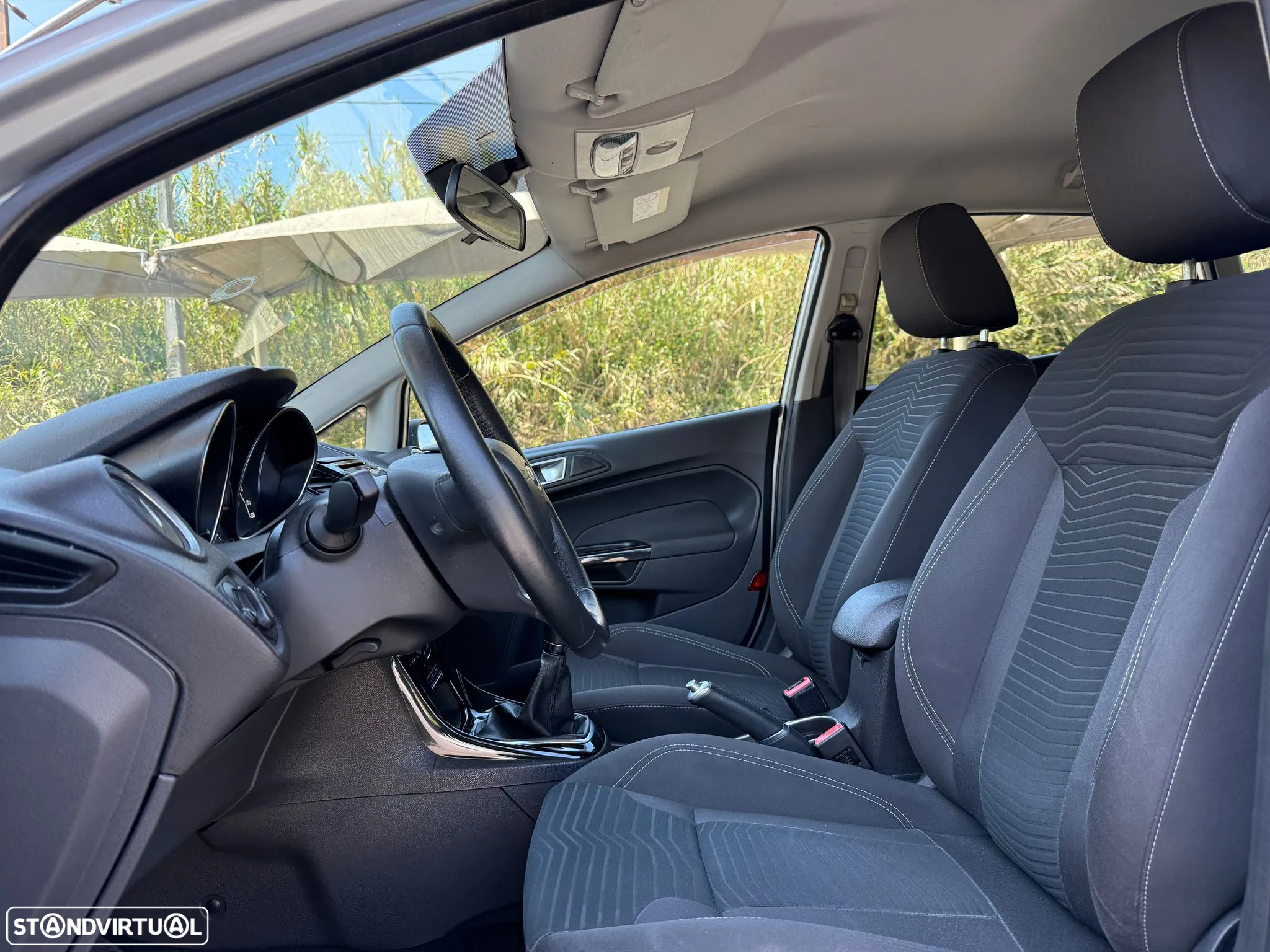 Ford Fiesta 1.6 TDCi Titanium - 9
