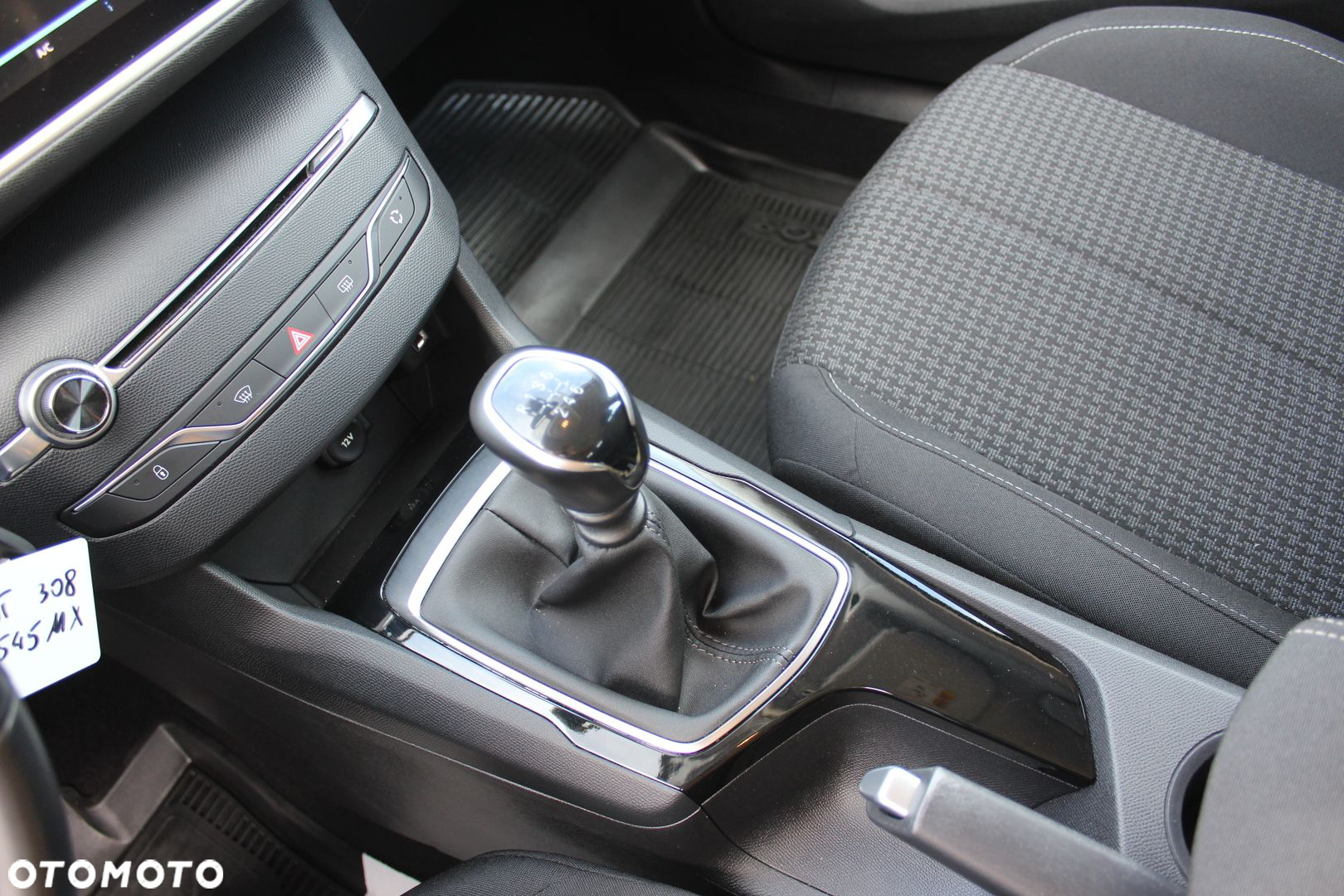 Peugeot 308 1.2 PureTech Active Pack S&S - 13