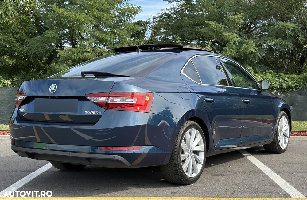 Skoda Superb 2.0 TDI DSG Style - 12