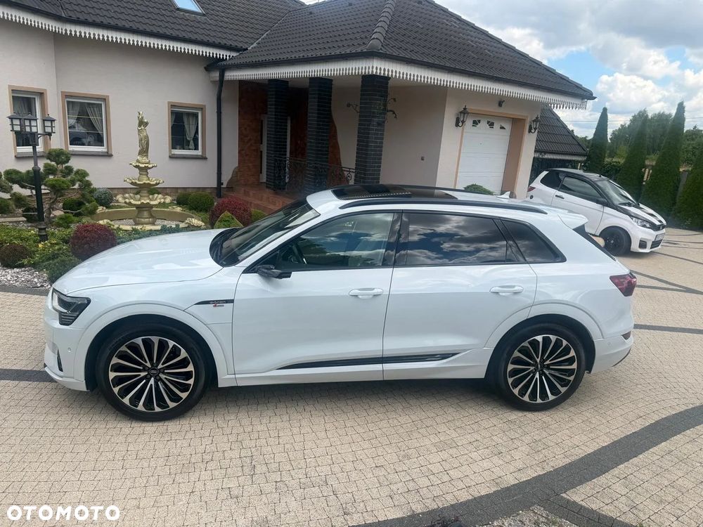 Audi e-tron 55 Quattro - 35