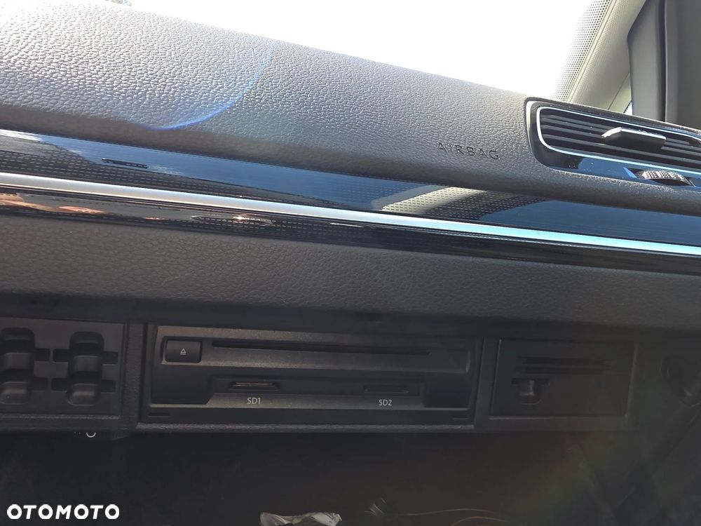 Volkswagen Golf 1.4 TSI BMT Highline DSG - 11