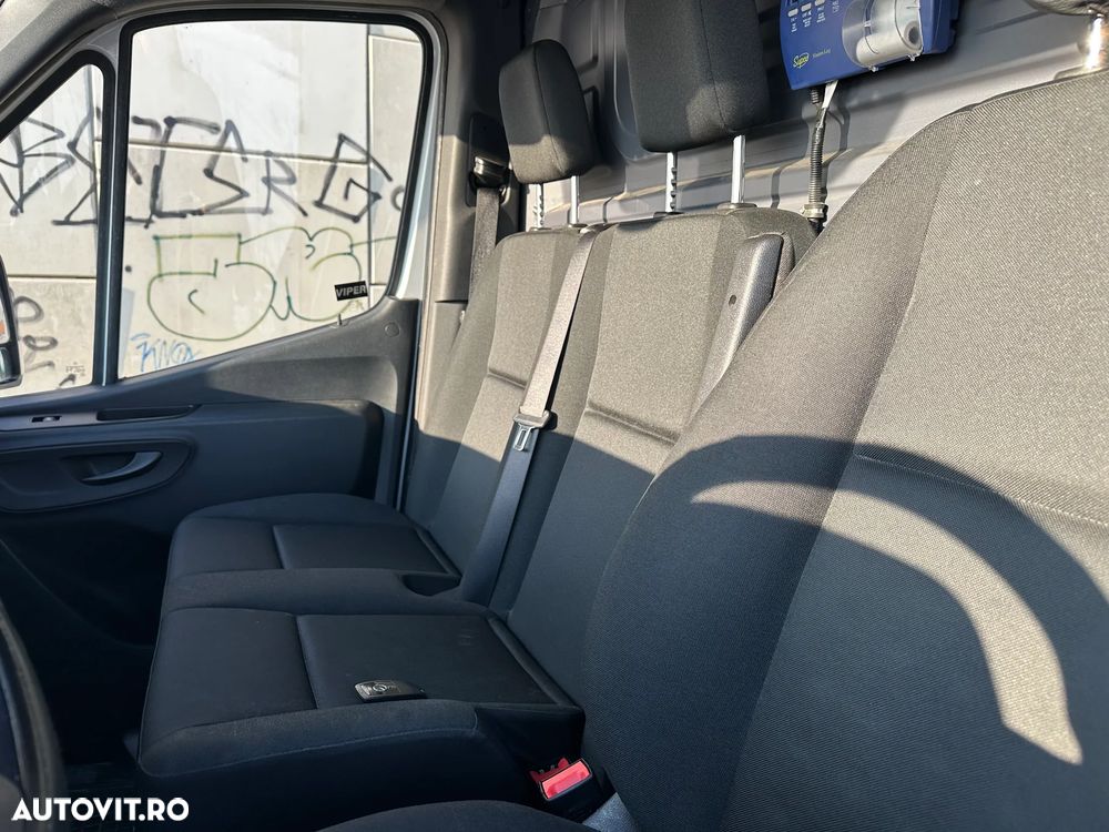Mercedes-Benz Sprinter VAN 314 CDI FWD MWB HRF - 19