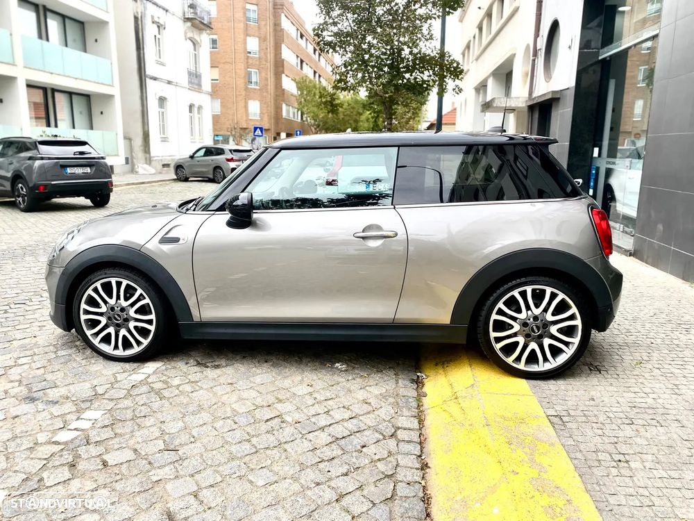 MINI 3 Portas Cooper D Auto - 9