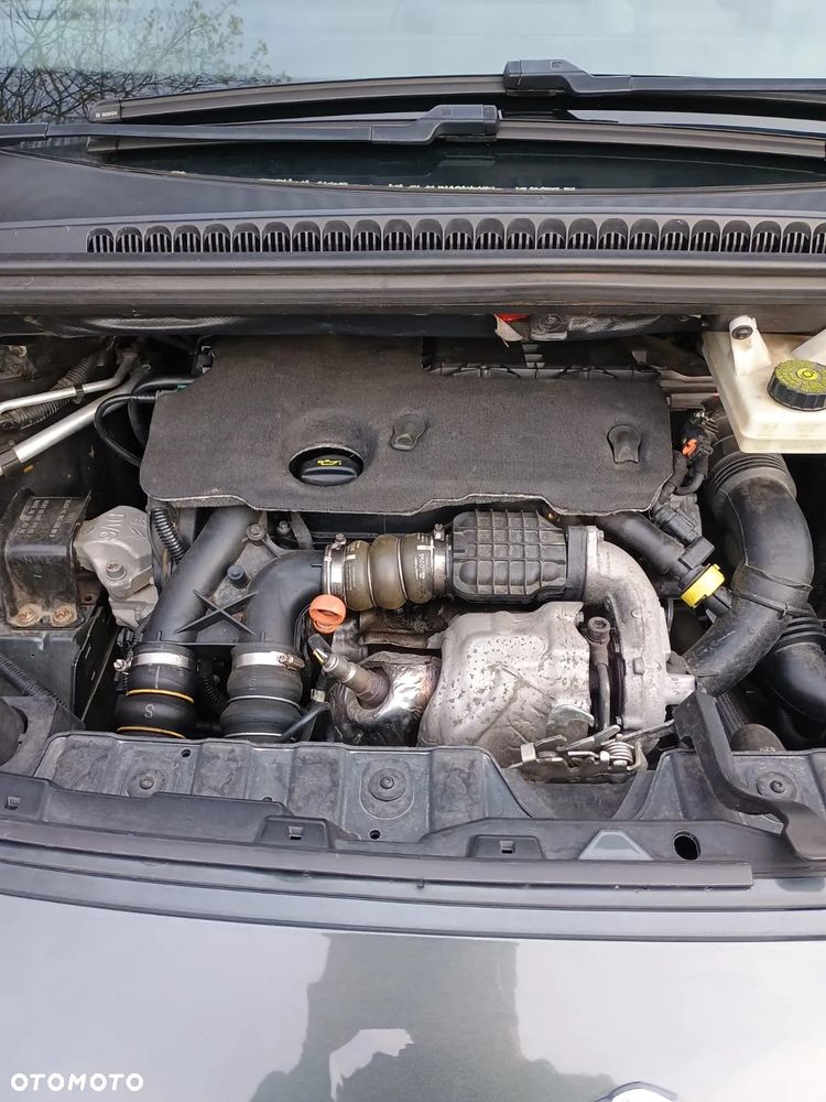 Peugeot 3008 1.6 HDi Access - 20