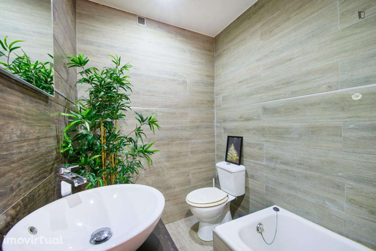 Quarto - localizado em Arroios Lisbon - Grande imagem: 4/19