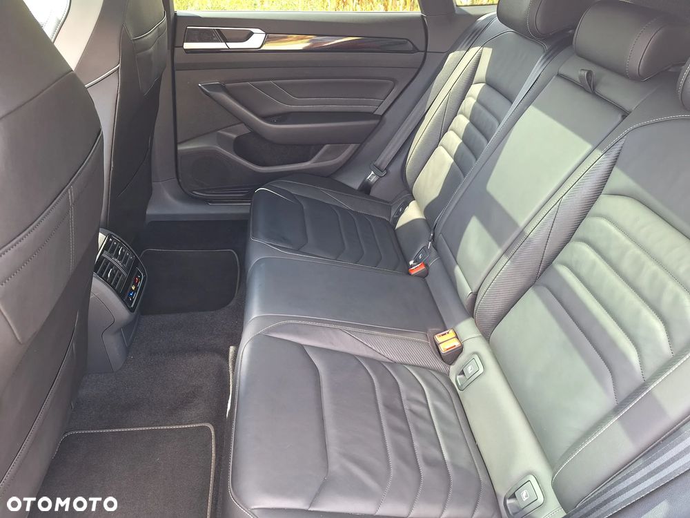 Volkswagen Arteon 2.0 TDI R-Line DSG - 9