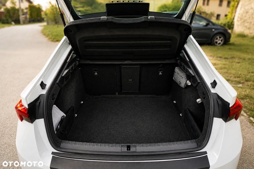 Skoda Octavia 1.5 TSI ACT Active - 27