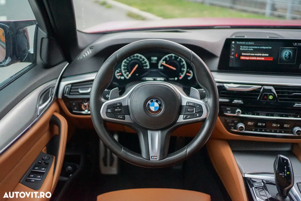 BMW Seria 5 530i xDrive AT - 8