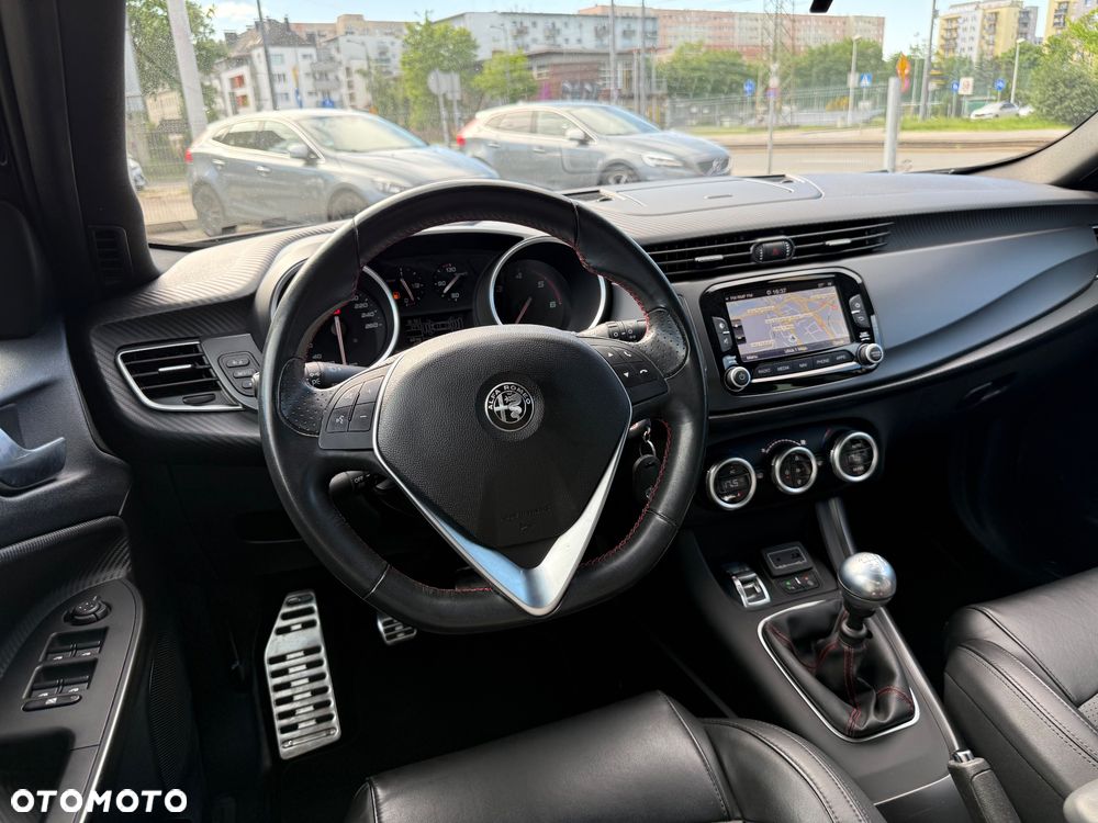Alfa Romeo Giulietta 1.6 JTDM Sport - 28