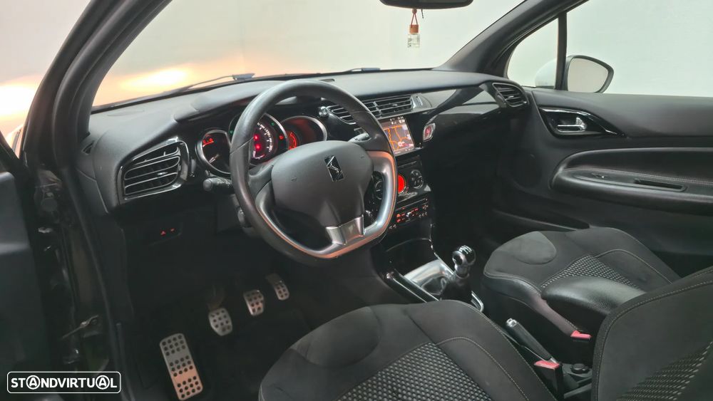 Citroën DS3 1.6 e-HDi So Chic - 8