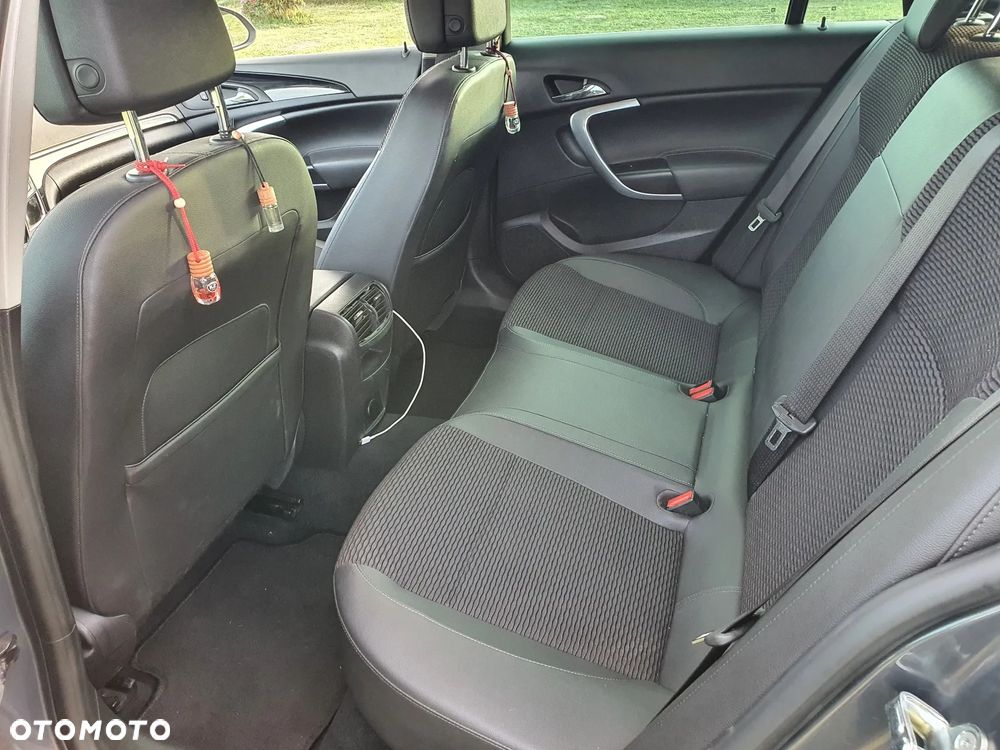 Opel Insignia CT 2.0 CDTI - 8