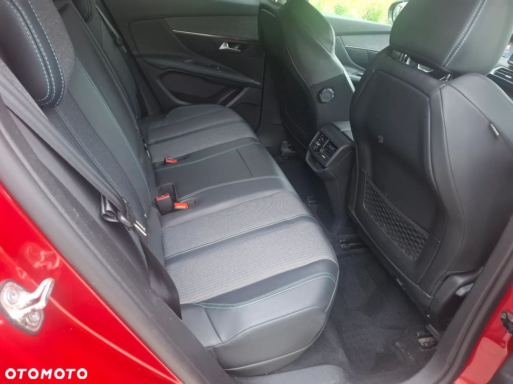 Peugeot 3008 1.6 PureTech Hybrid PHEV Allure Pack S&S EAT8 - 8