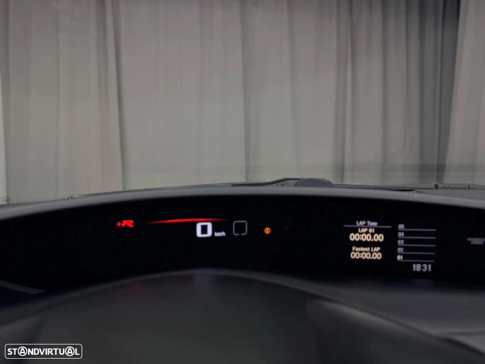 Honda Civic 2.0 VTEC Turbo Type R - 38
