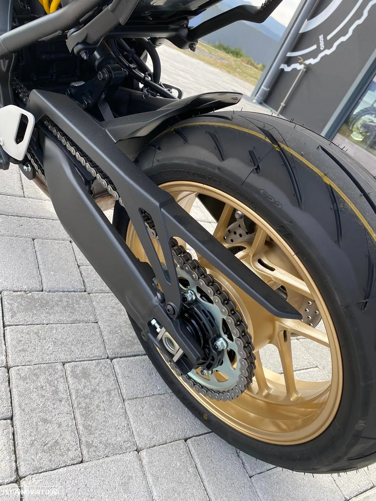 Yamaha XSR 900 - 4