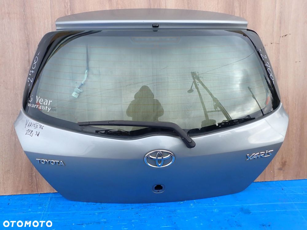 TOYOTA YARIS II 06- KLAPA TYLNA BAGAŻNIKA 1F8 - 1