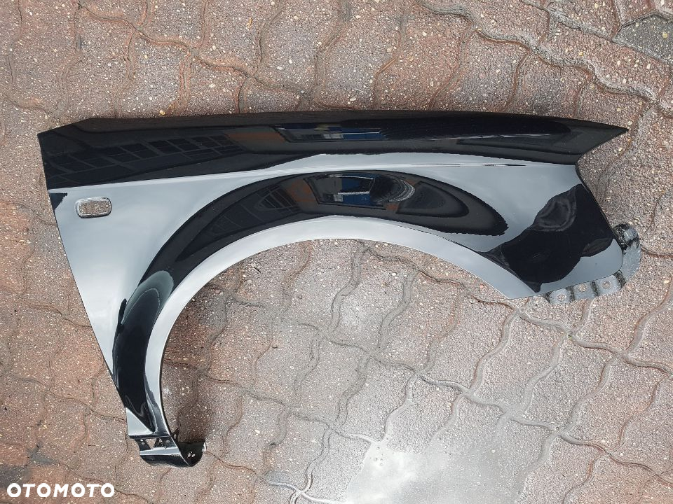 Błotnik Audi A3 8P przód lewy prawy czarny LY9B - 7