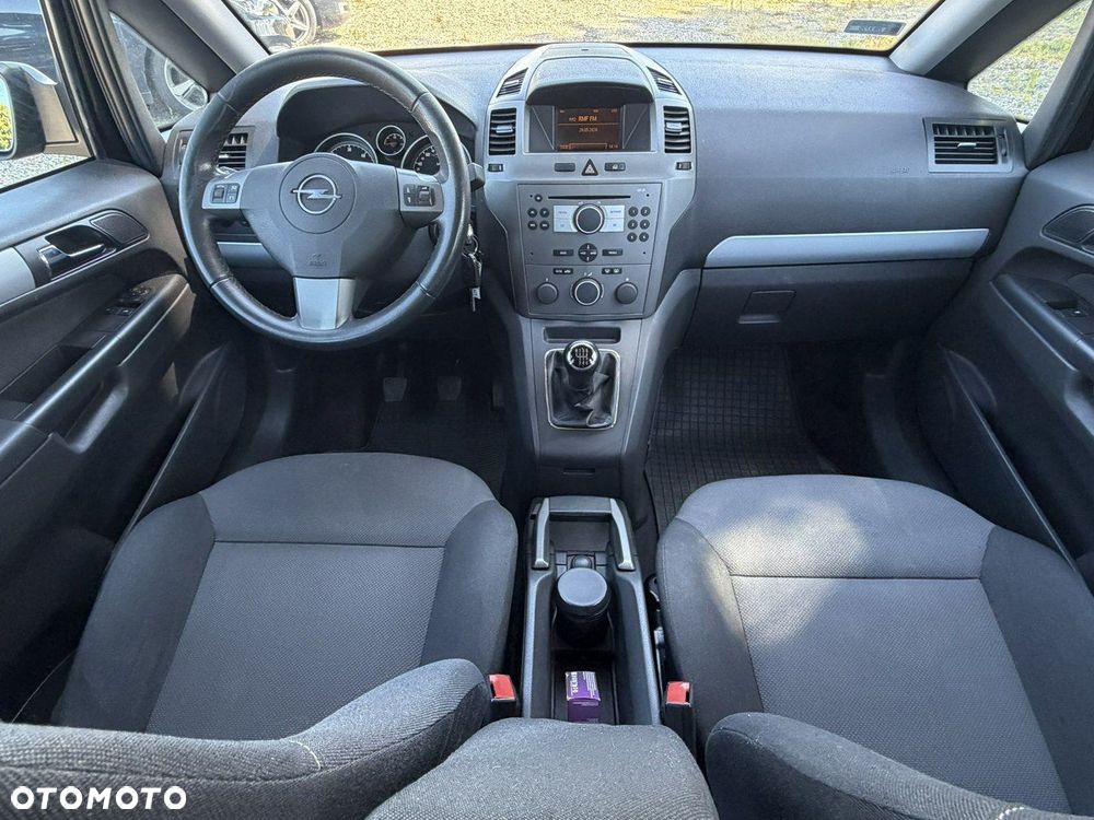 Opel Zafira - 7