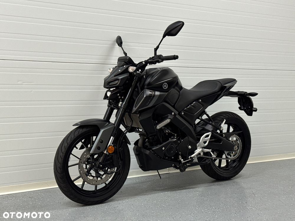 Yamaha MT - 17
