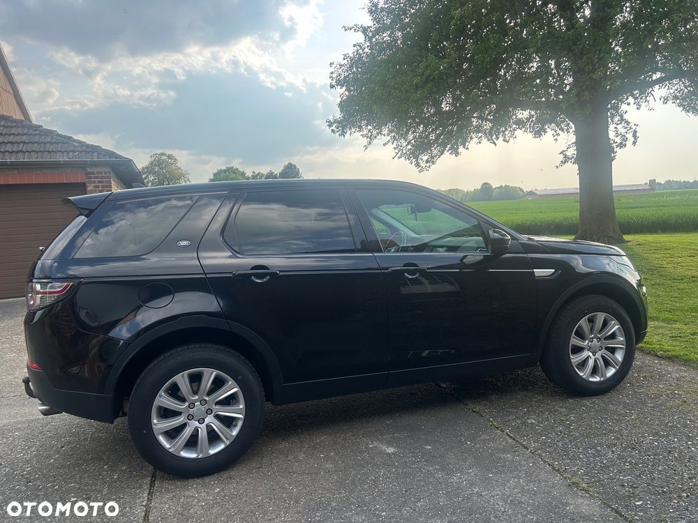Land Rover Discovery Sport - 8