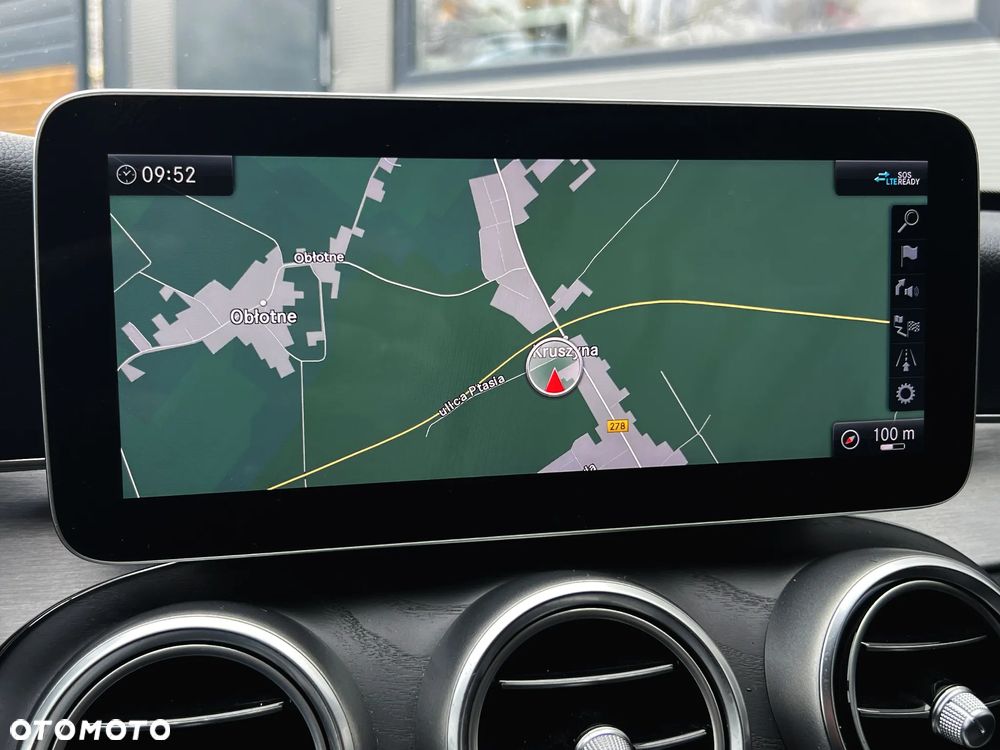 Mercedes-Benz Klasa C 220 d 9G-TRONIC - 28