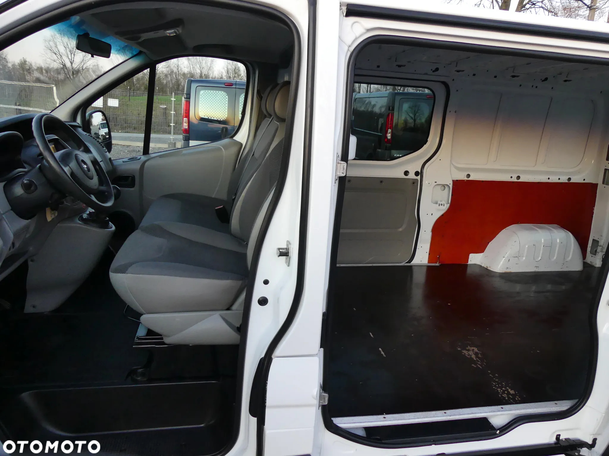 Opel VIVARO 2.0CDTI*115KM*2013r. - 23
