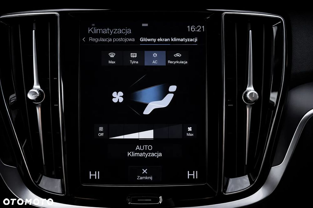 Volvo V60 D3 Momentum - 26