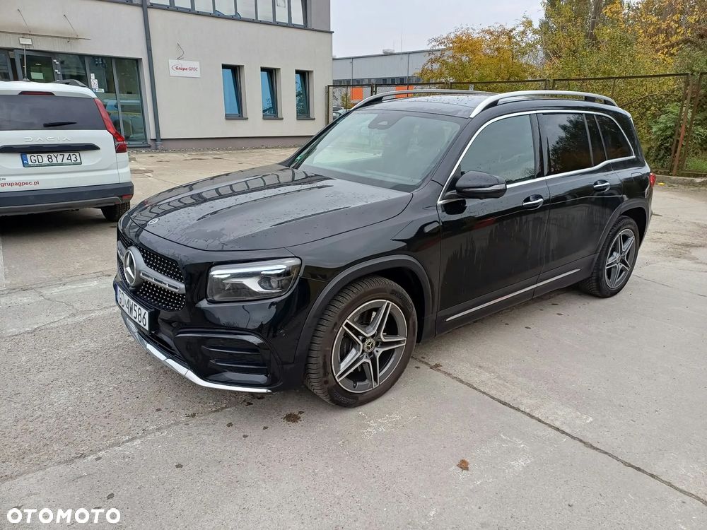 Mercedes-Benz Glb