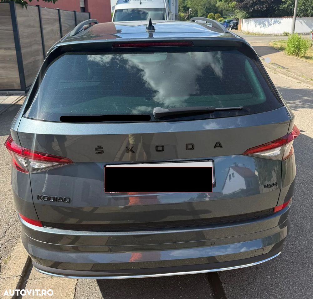 Skoda Kodiaq 2.0 TDI 4X4 DSG Sportline - 4