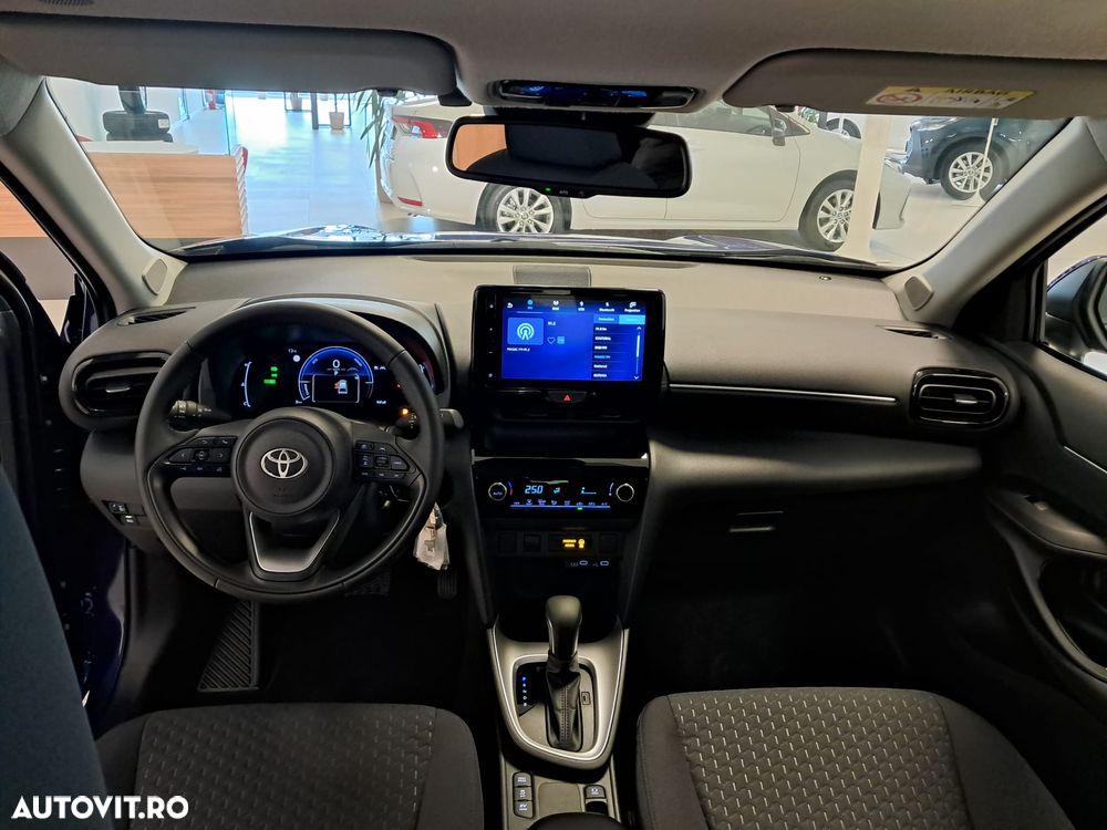 Toyota Yaris Cross 1.5 VVT-i HSD 4x2 Active - 8