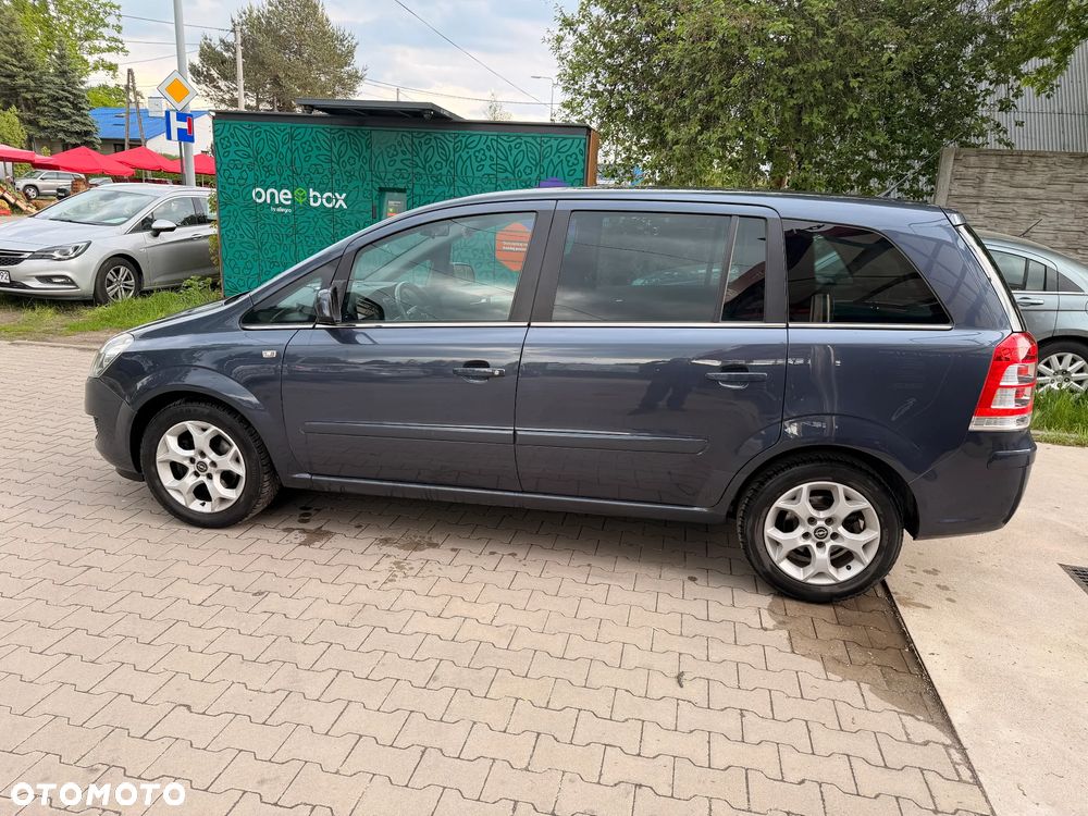 Opel Zafira 1.8 Family - 13