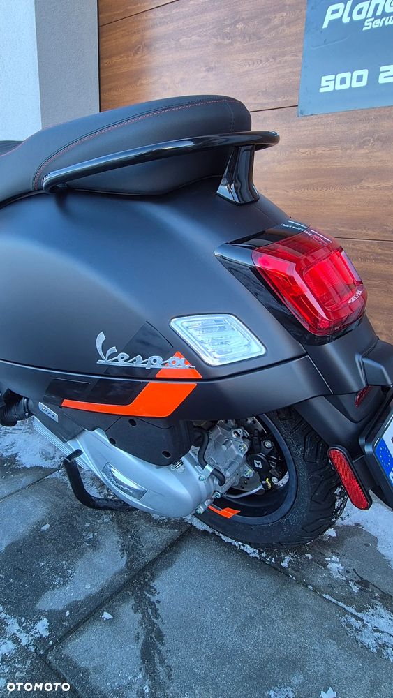 Vespa GTS - 15