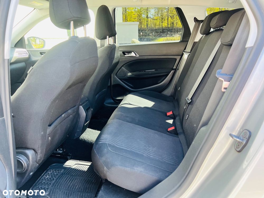 Peugeot 308 e-HDi 115 Stop & Start Access - 23