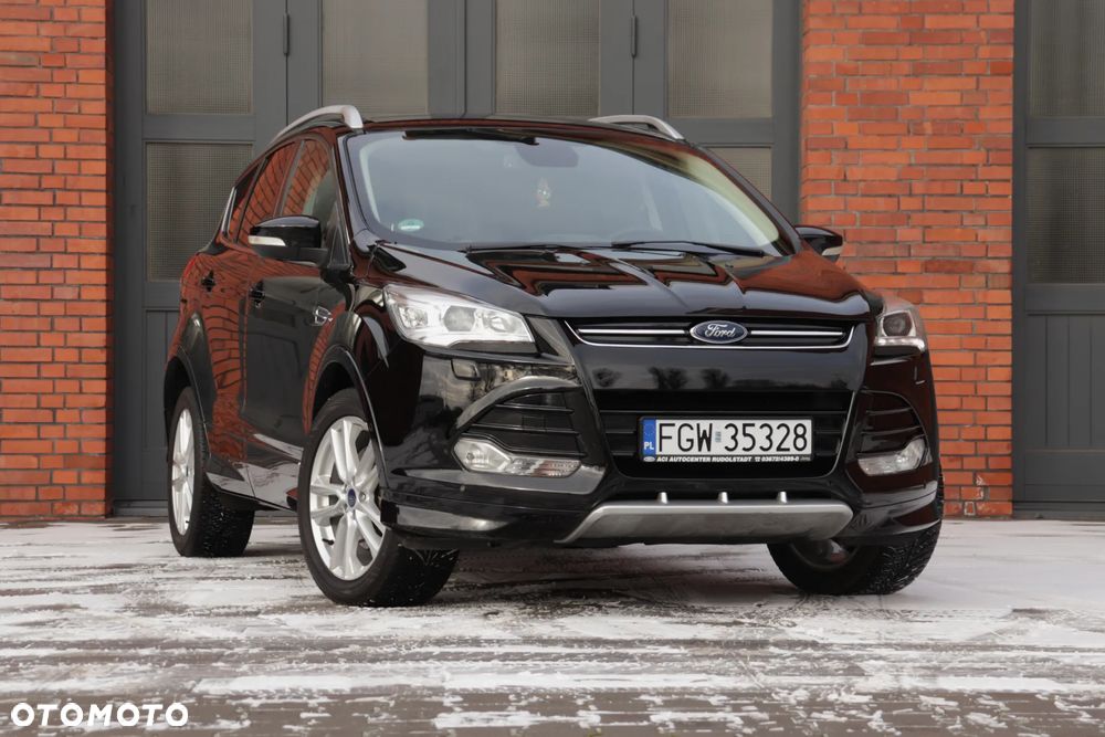 Ford Kuga 2.0 TDCi 4x2 Titanium - 6