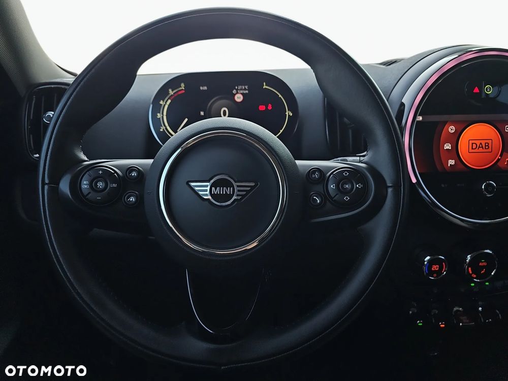MINI Countryman One - 18