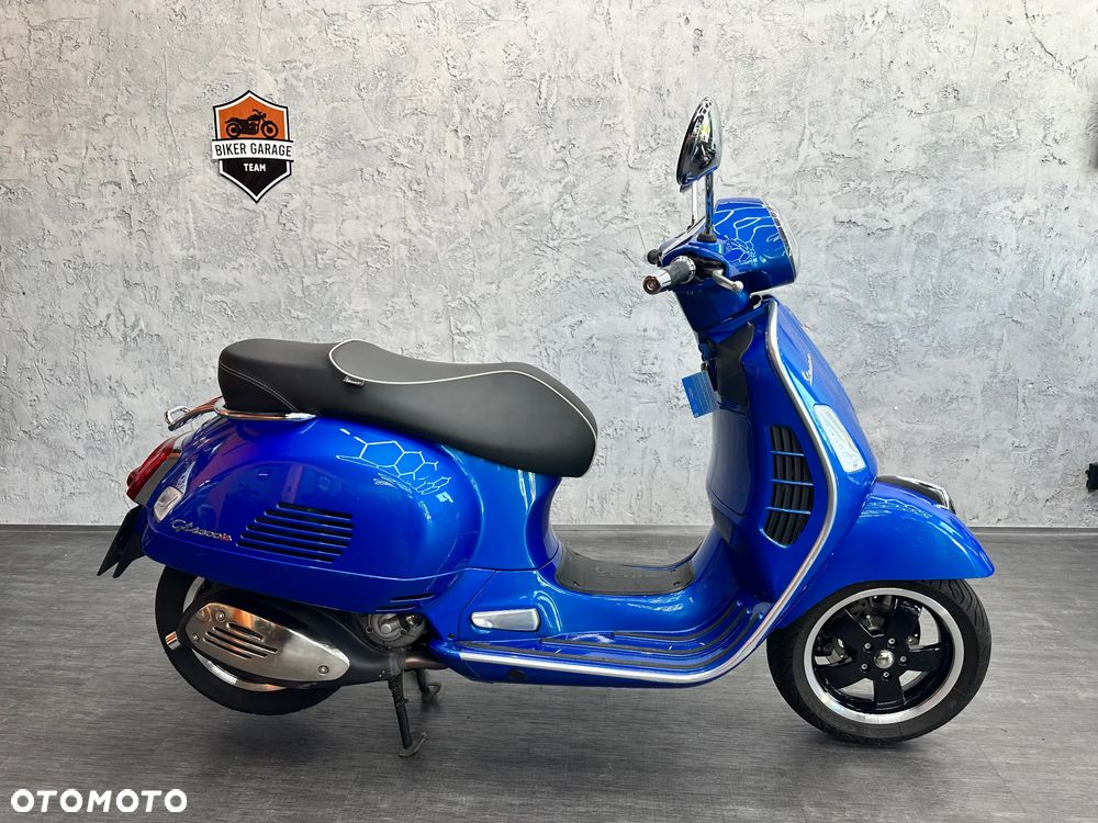 Vespa GTS - 1