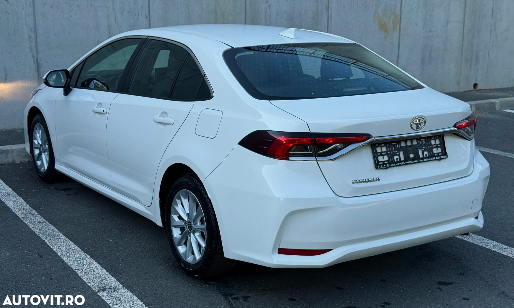 Toyota Corolla Sedan 1.5 TNGA MT Business - 3