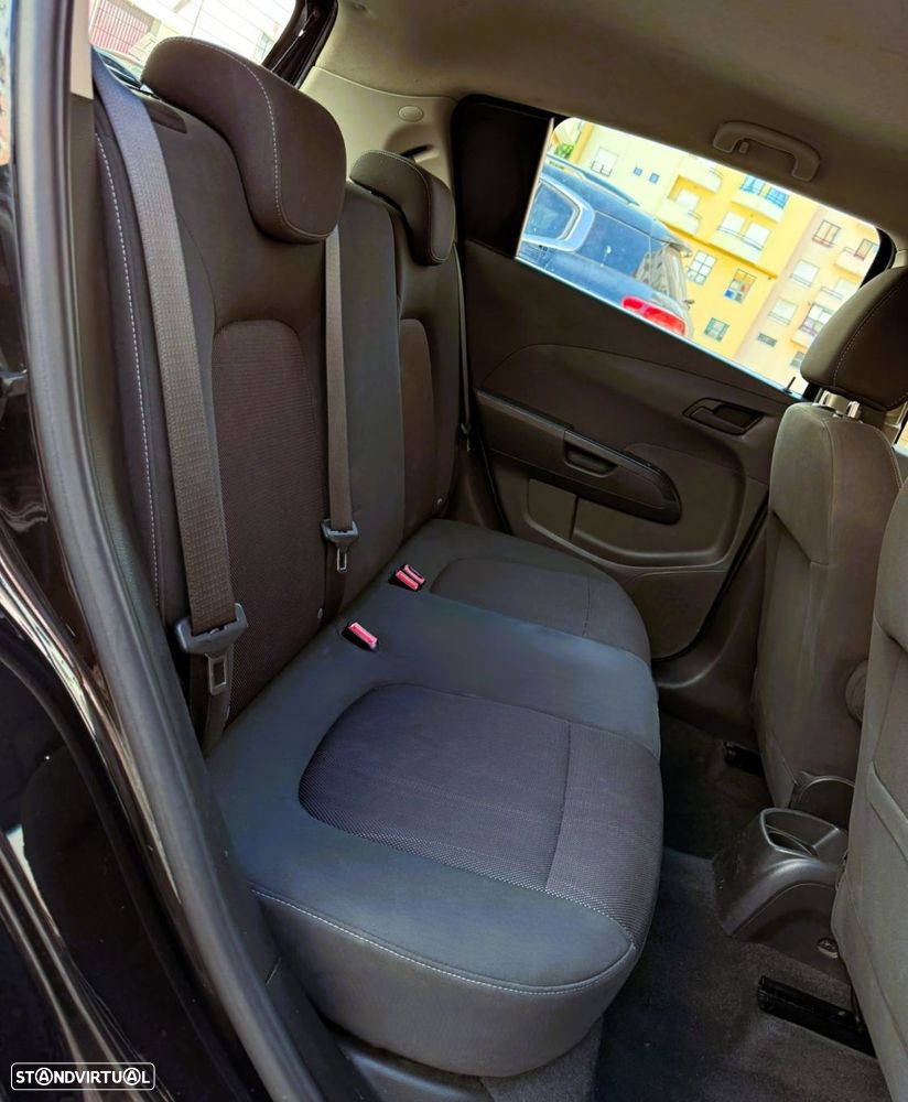 Chevrolet Aveo 1.3 VCDi LTZ - 18