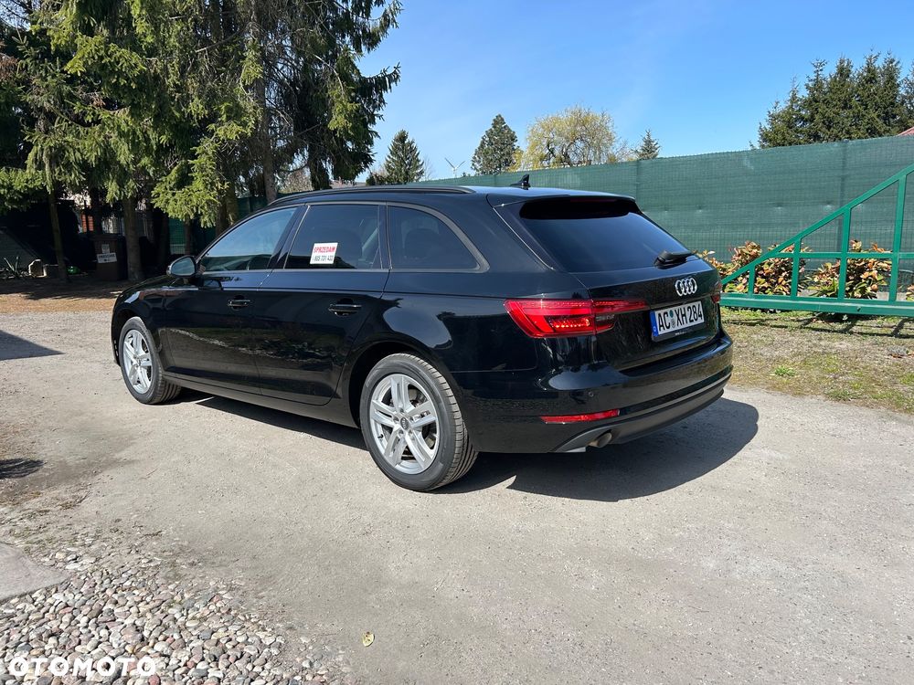 Audi A4 Avant 2.0 TDI DPF clean diesel Ambiente - 13