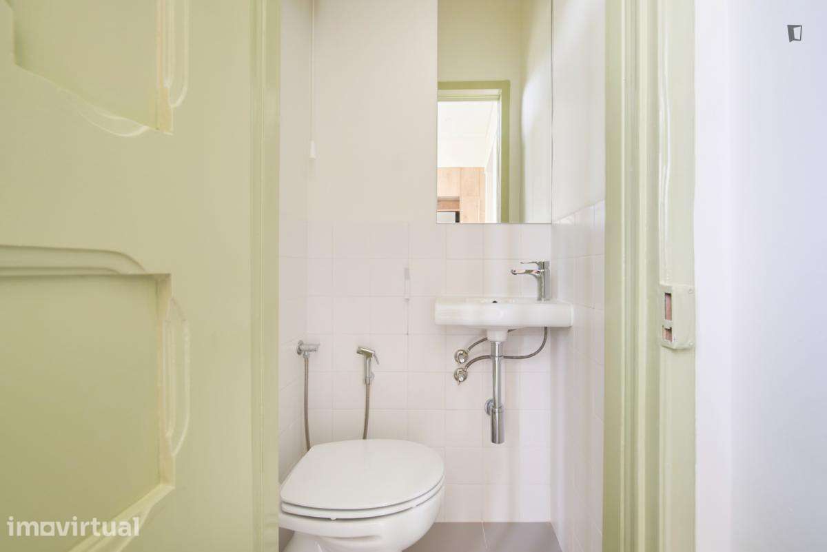 Quarto - localizado em Alcântara Lisbon - Grande imagem: 5/37