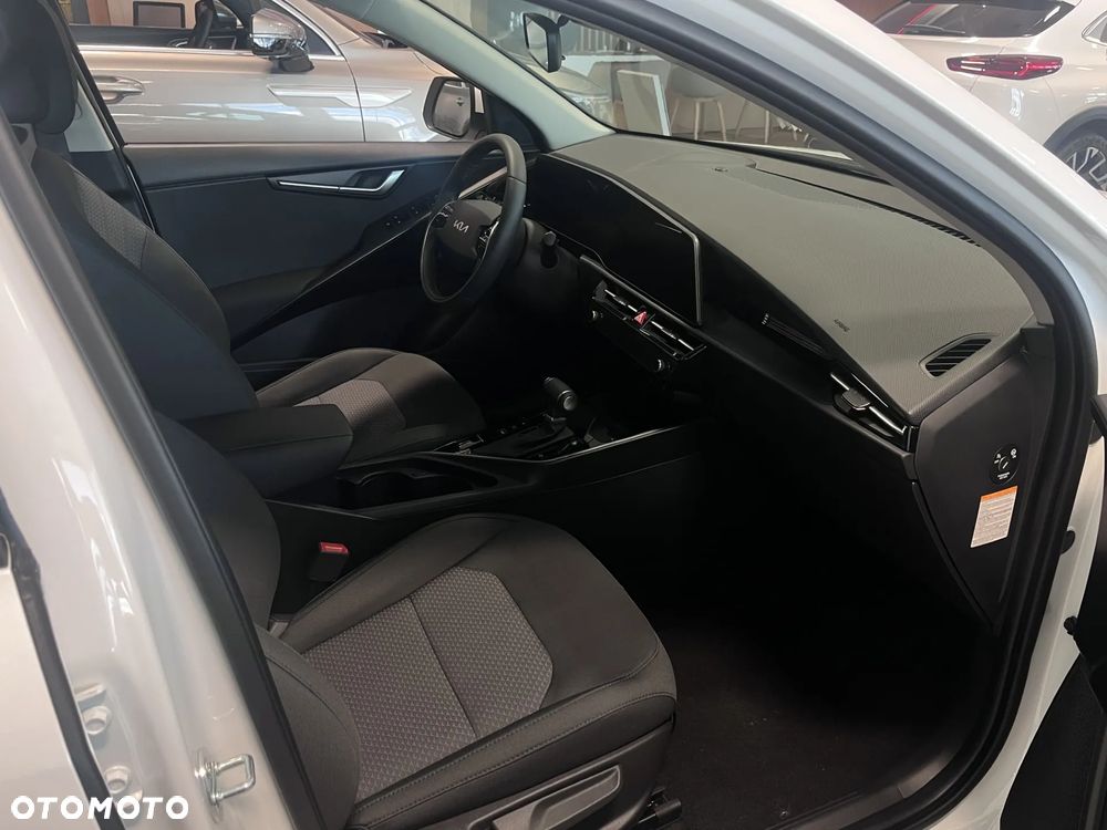 Kia Niro 1.6 GDI Hybrid M - 10