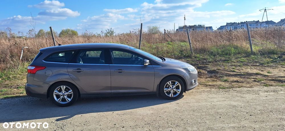 Ford Focus 1.6 Trend Sport - 4