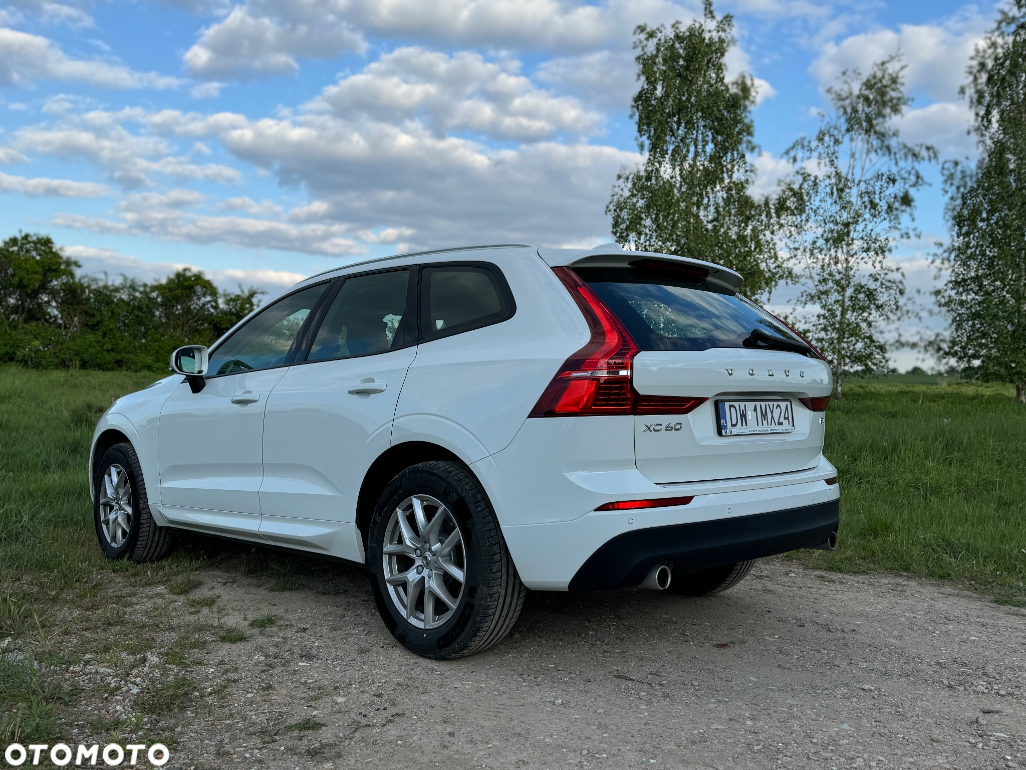 Volvo XC 60 B4 B Momentum - 15