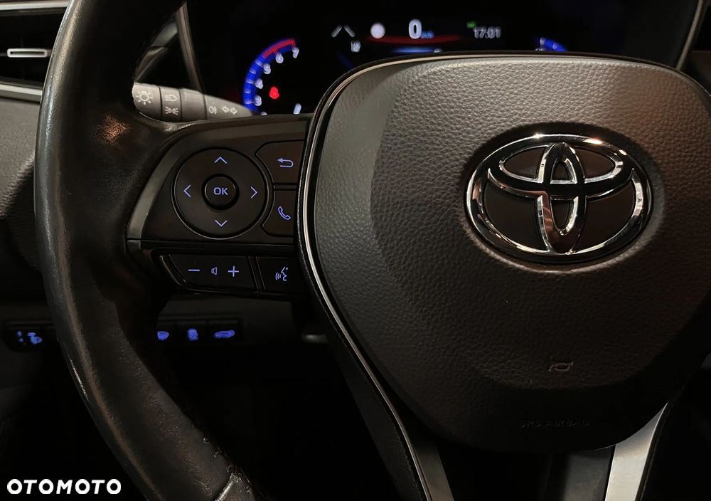 Toyota Corolla 1.8 Business Edition - 13