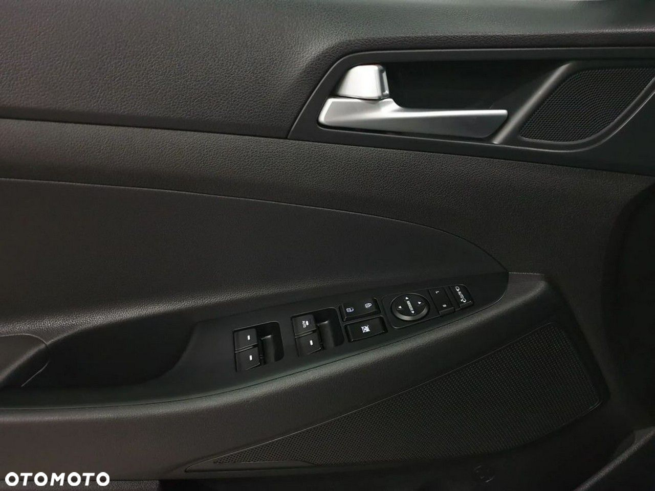 Hyundai Tucson 1.7 CRDI BlueDrive Style 2WD DCT - 7